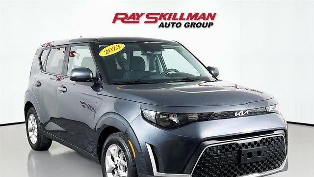 Preowned 2023 Kia Soul LX for Sale