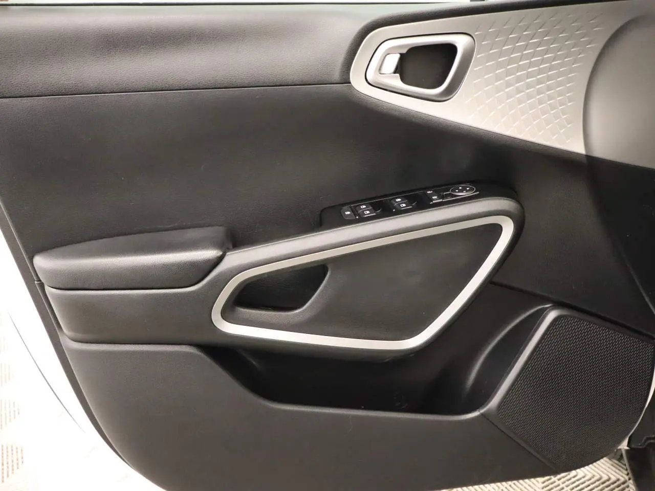 2021 Kia Soul - $12,037