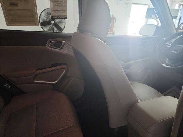 2022 Kia Soul - $15,800
