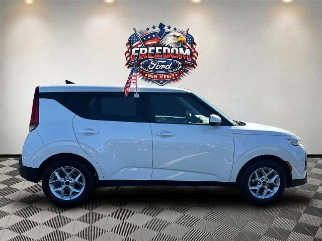 2022 Kia Soul - $13,998
