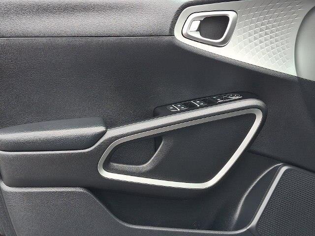 2021 Kia Soul - $11,000