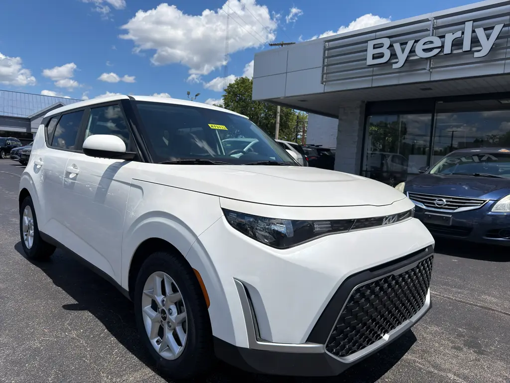 2023 Kia Soul - $17,995