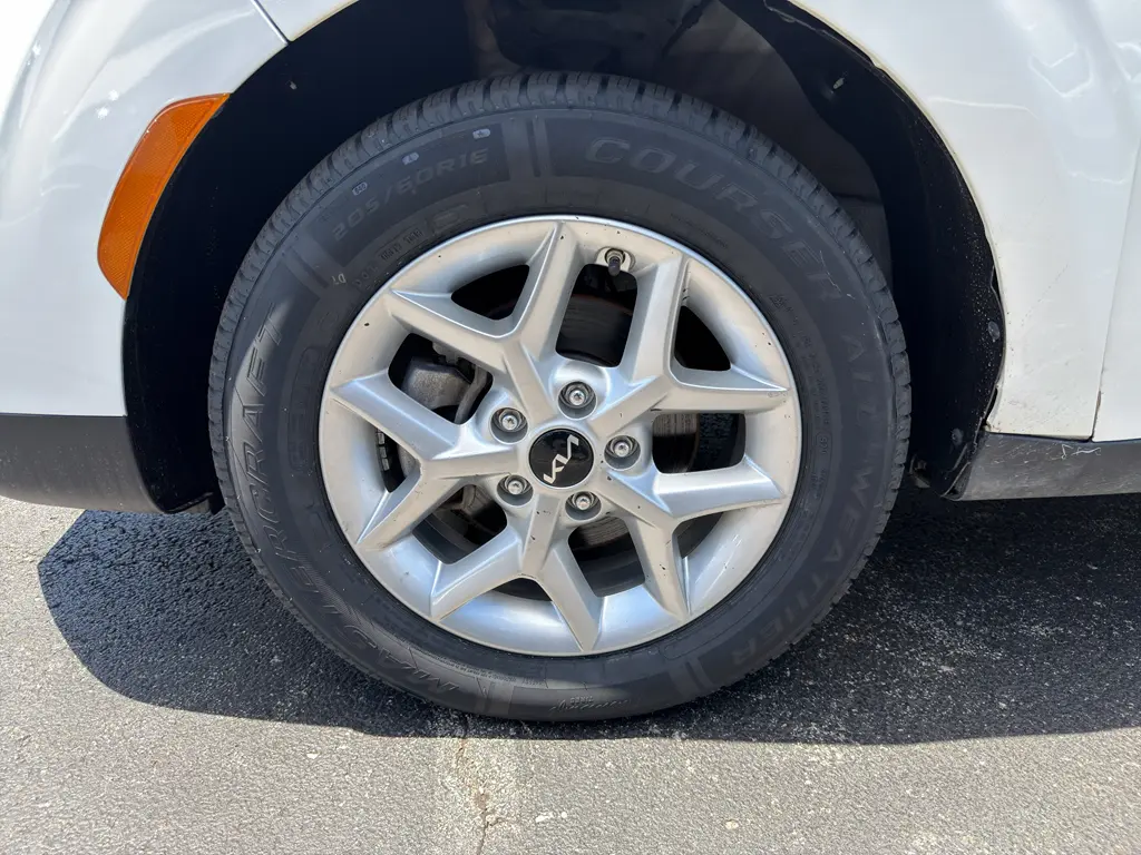 2023 Kia Soul - $17,995