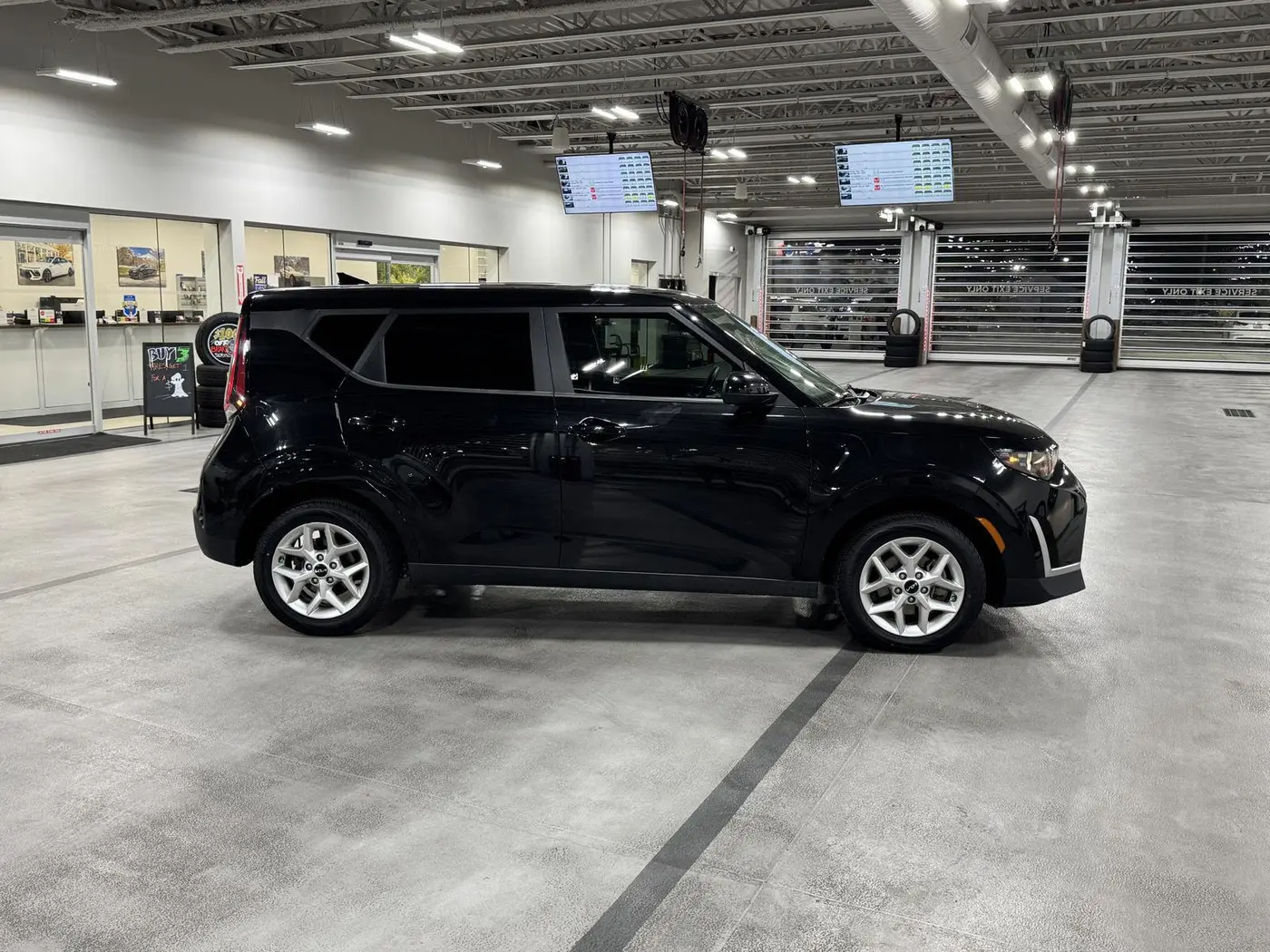 2023 Kia Soul - $18,398