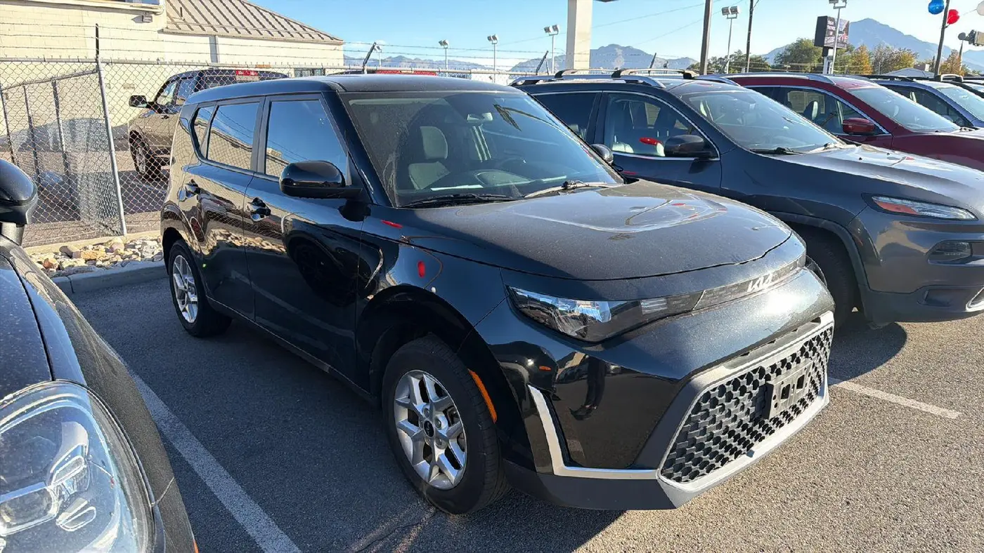 2023 Kia Soul - $18,398