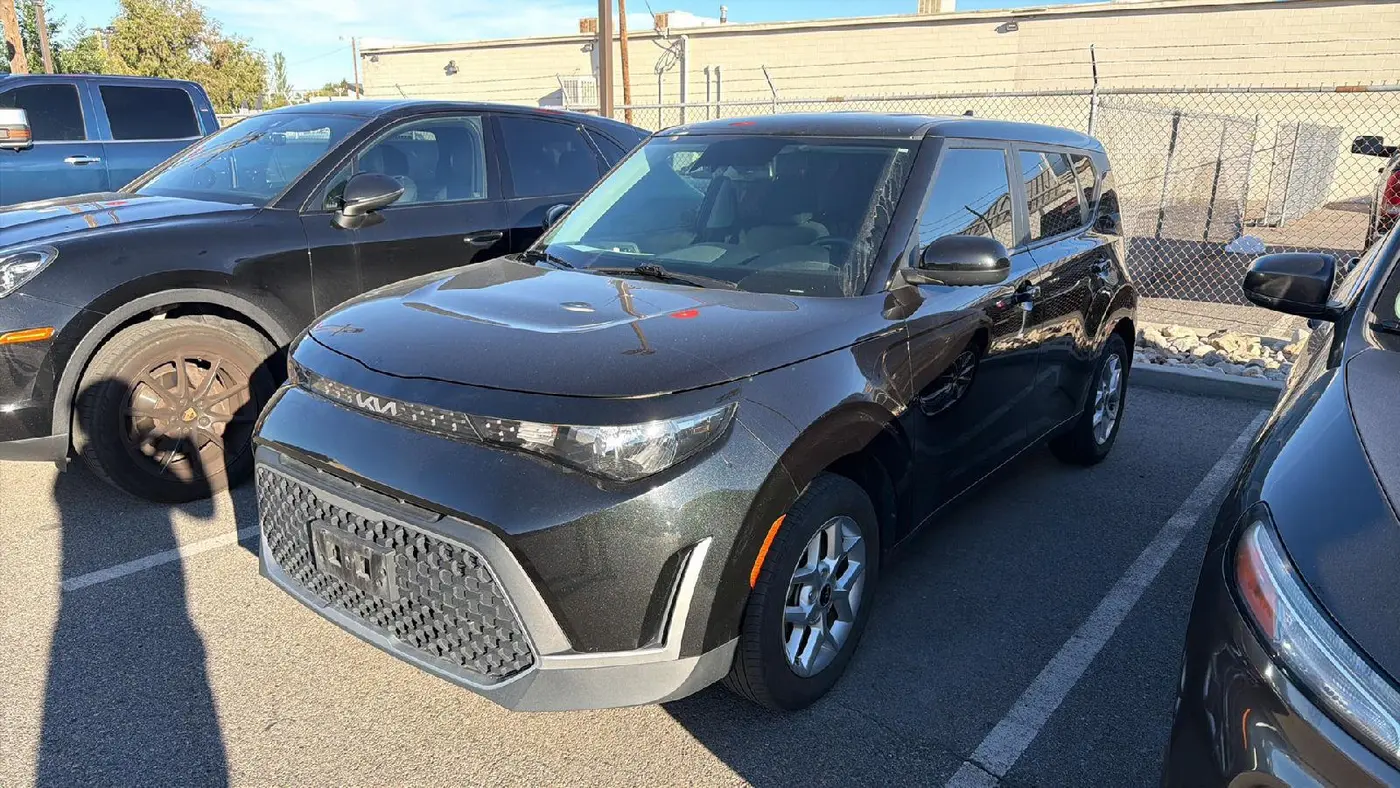 2023 Kia Soul - $18,398