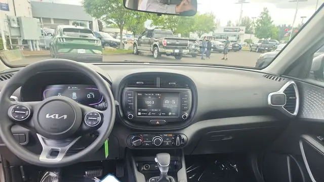 2025 Kia Soul S