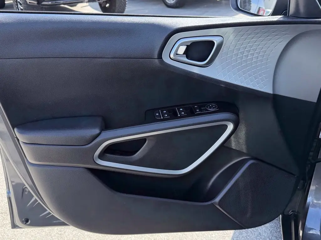 2021 Kia Soul - $13,921