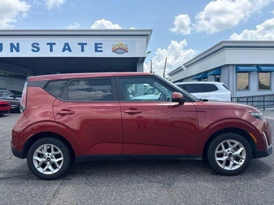 2024 Kia Soul LX 4DR Crossover