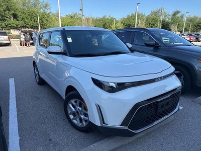 2023 Kia Soul LX 4DR Crossover
