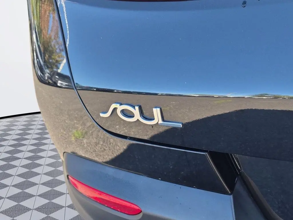 2021 Kia Soul - $15,938