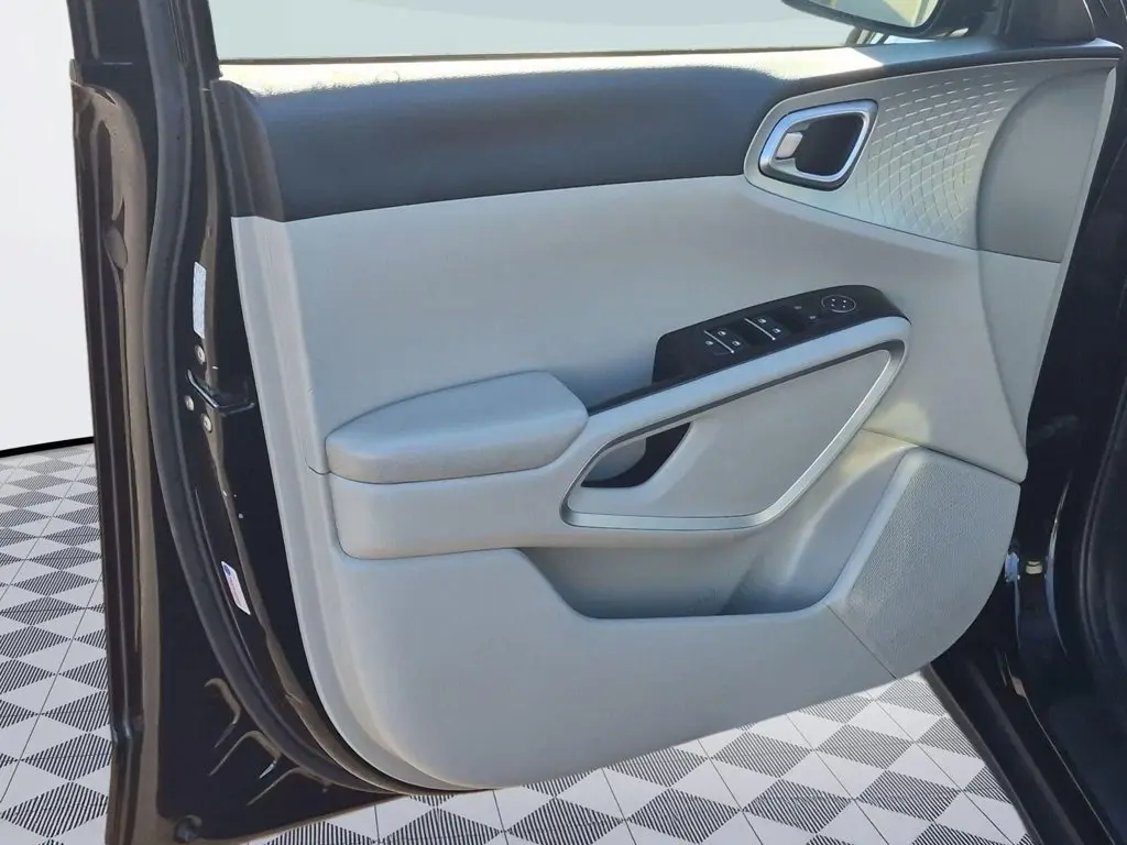 2021 Kia Soul - $15,938