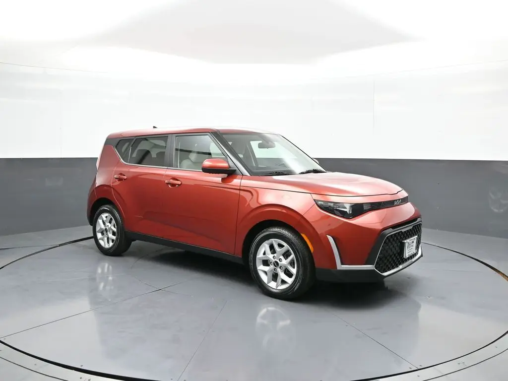 2023 Kia Soul - $16,000
