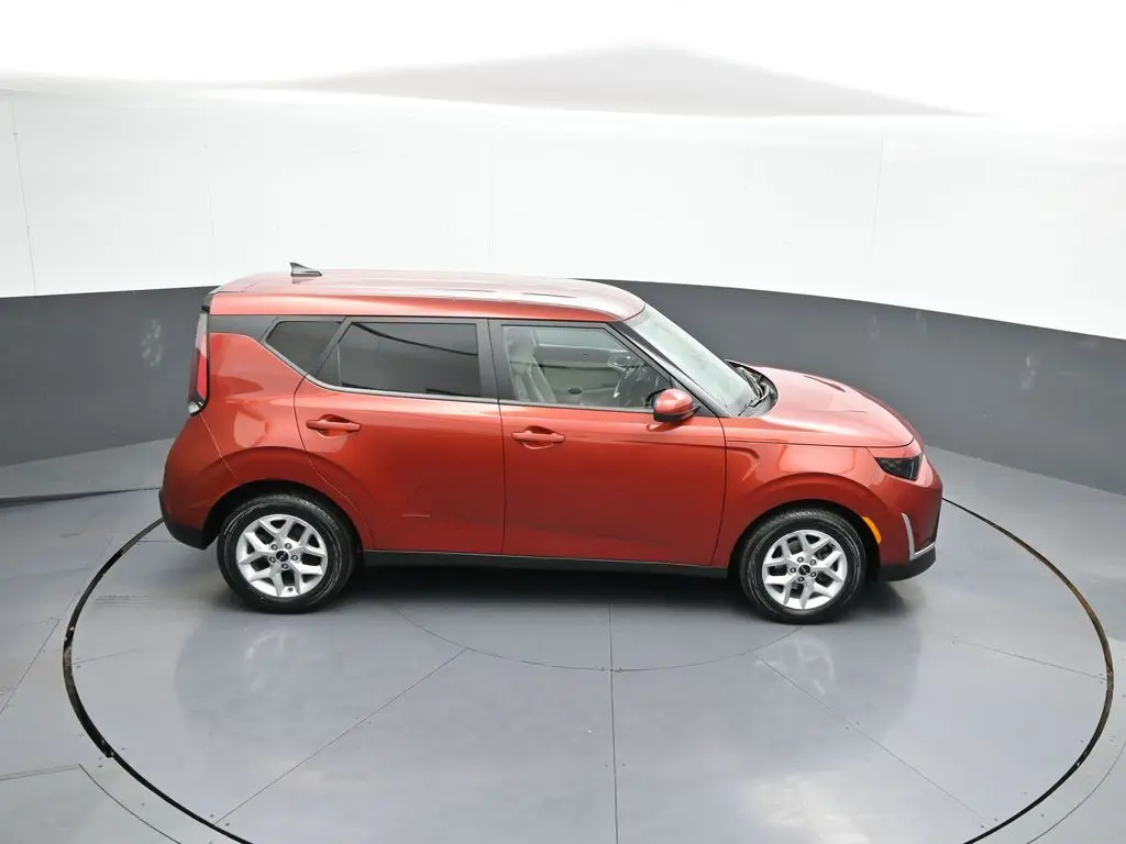 2023 Kia Soul - $16,000