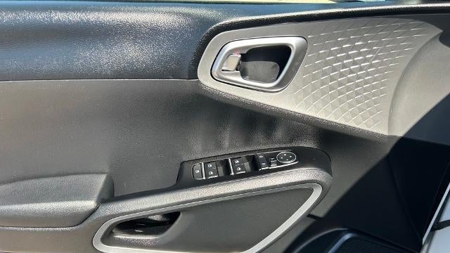 2025 Kia Soul S