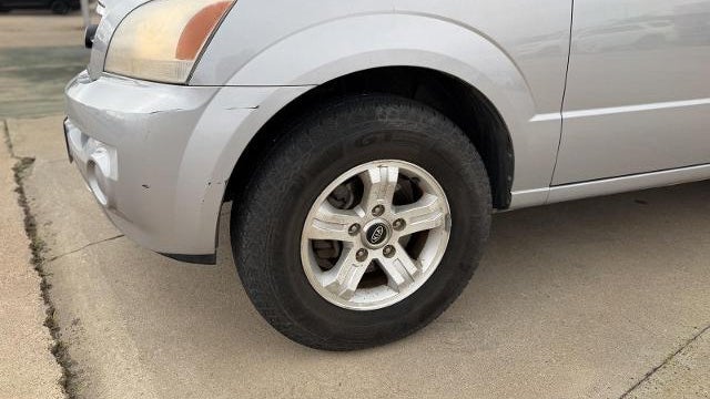 2005 Kia Sorento LX