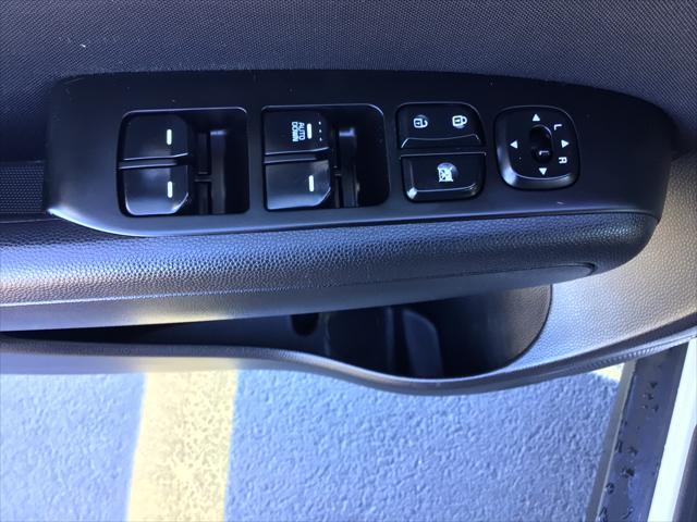 2015 Kia Soul - $9,789