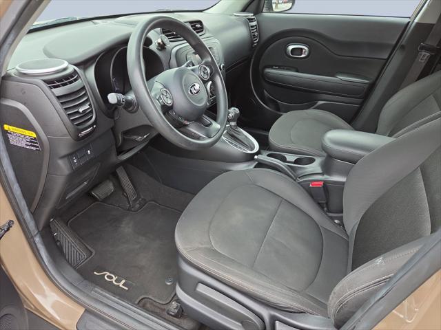 2014 Kia Soul - $10,000