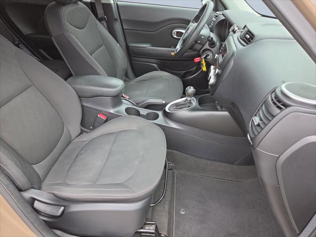 2014 Kia Soul - $10,000