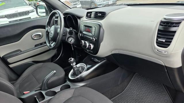 2015 Kia Soul Base