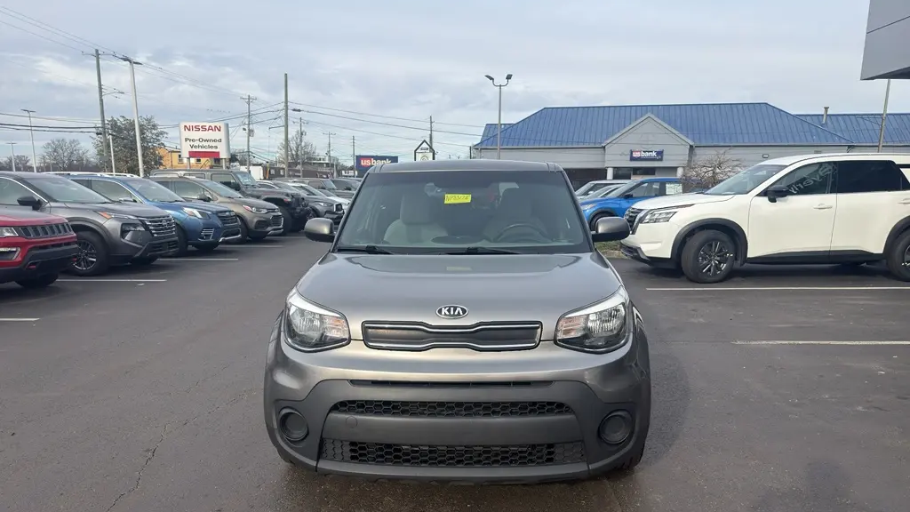 2017 Kia Soul Base
