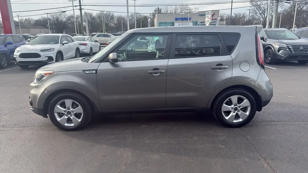 2017 Kia Soul Base