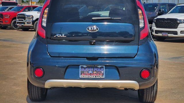 2017 Kia Soul +