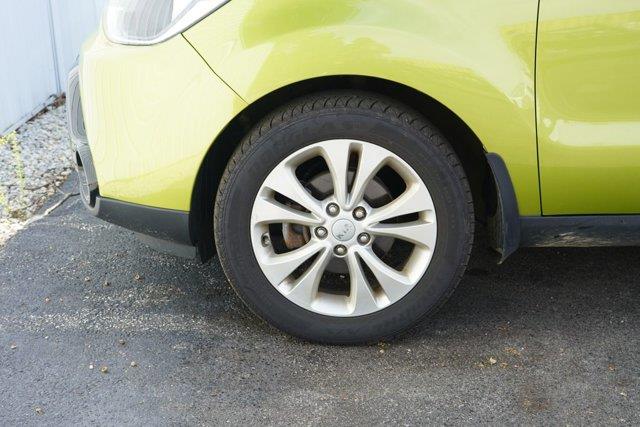 2016 Kia Soul - $9,900
