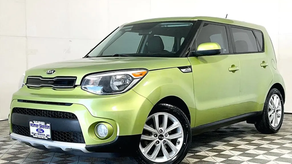 2017 Kia Soul +