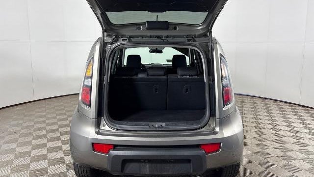 2010 Kia Soul +