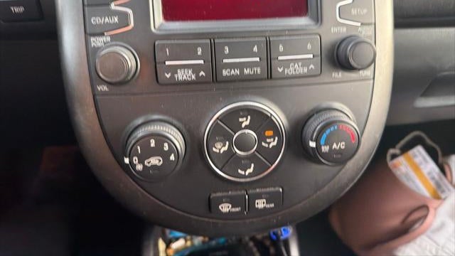 2012 Kia Soul +