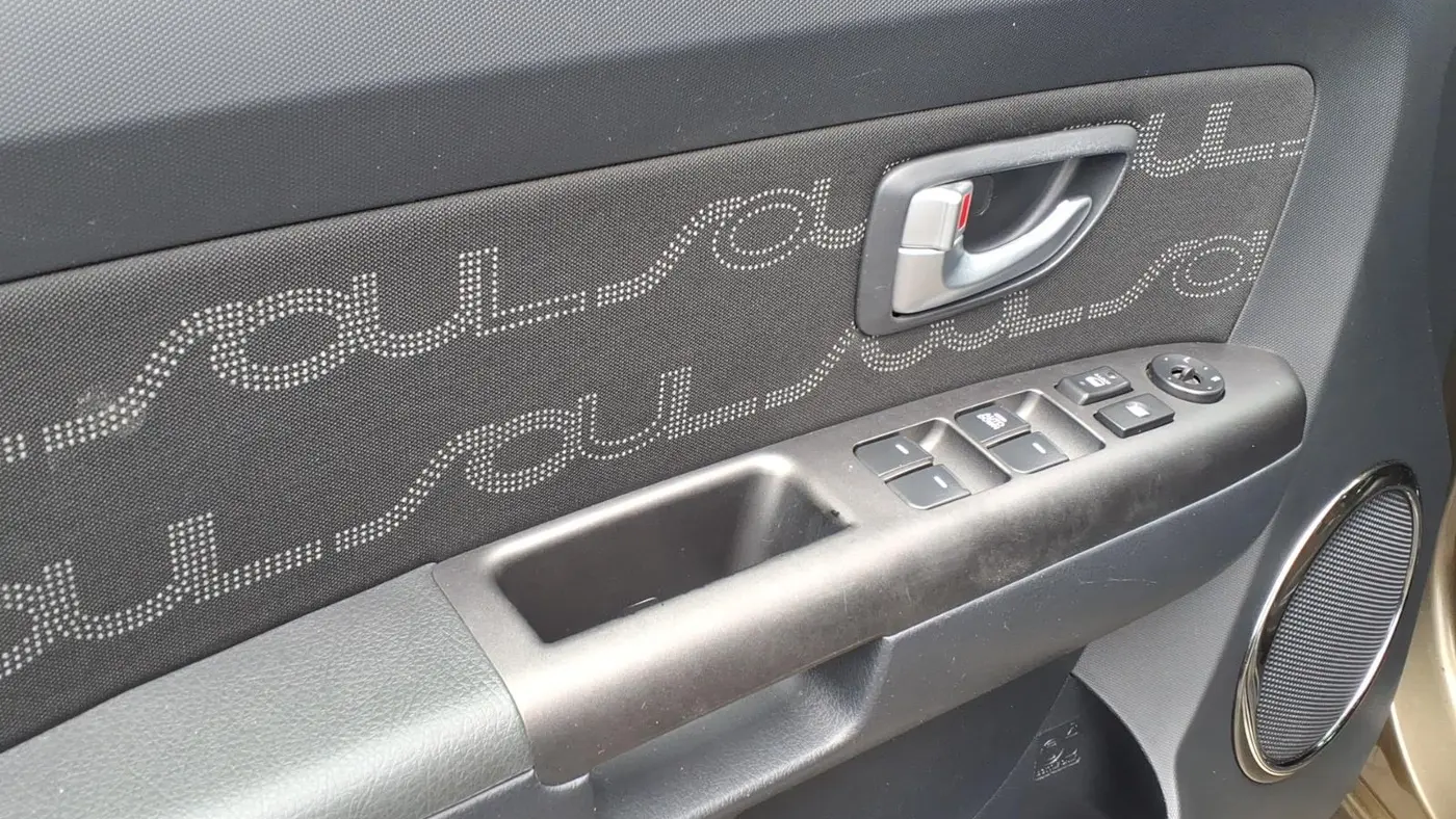 2012 Kia Soul +