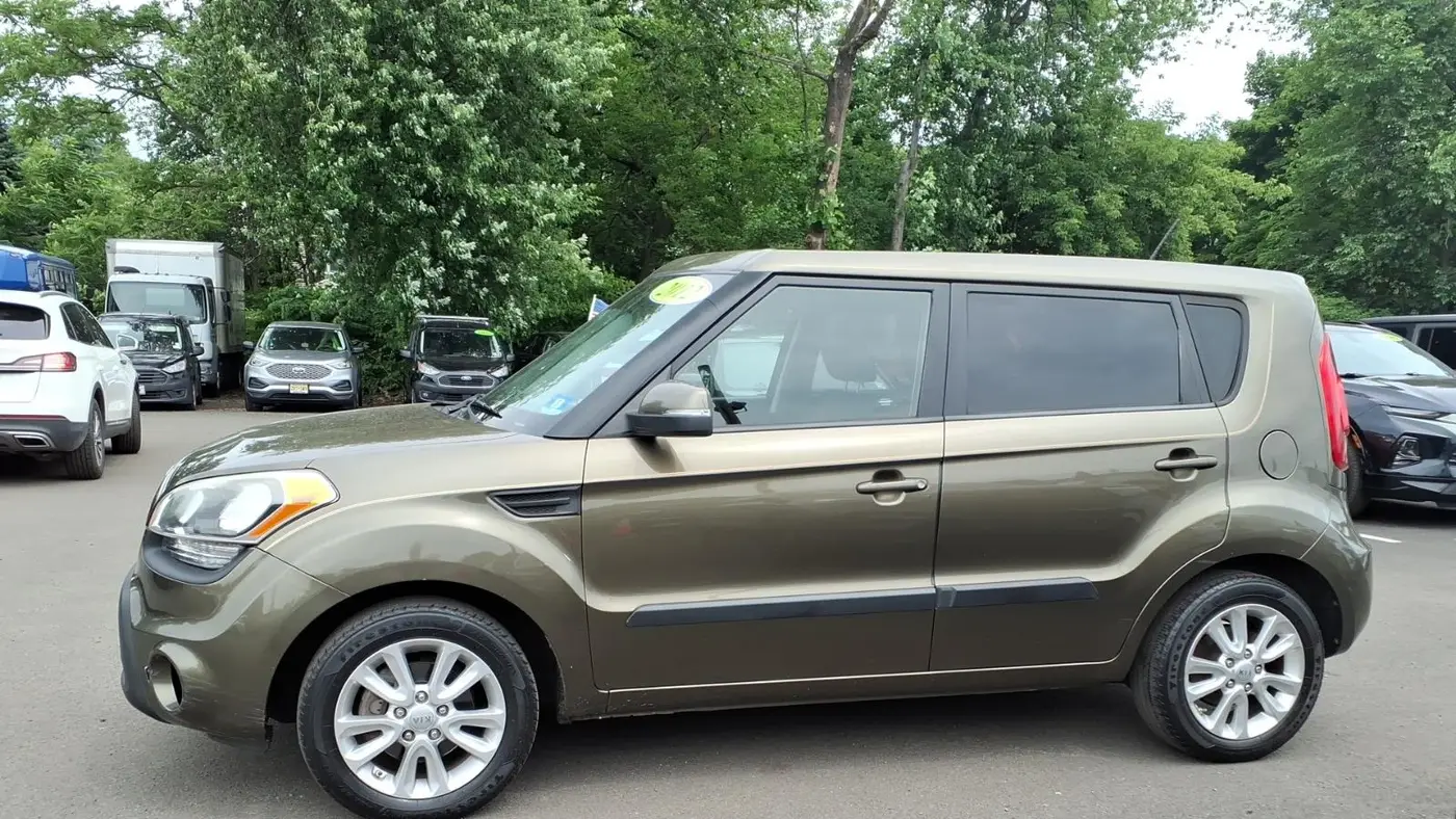 2012 Kia Soul +