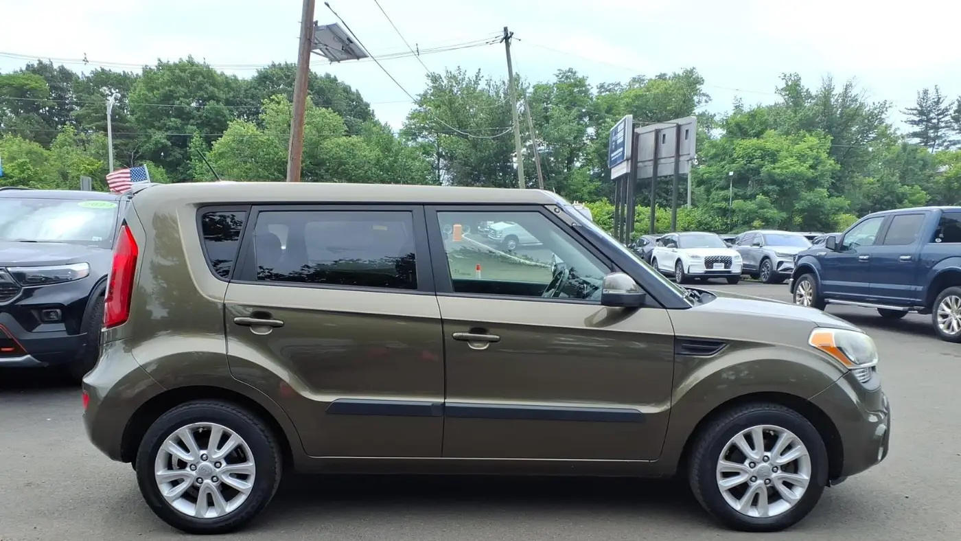 2012 Kia Soul +