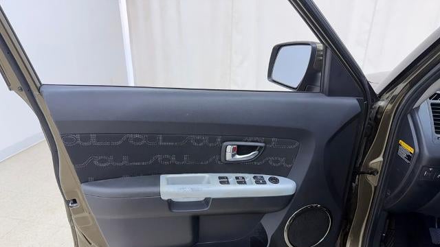 2012 Kia Soul +