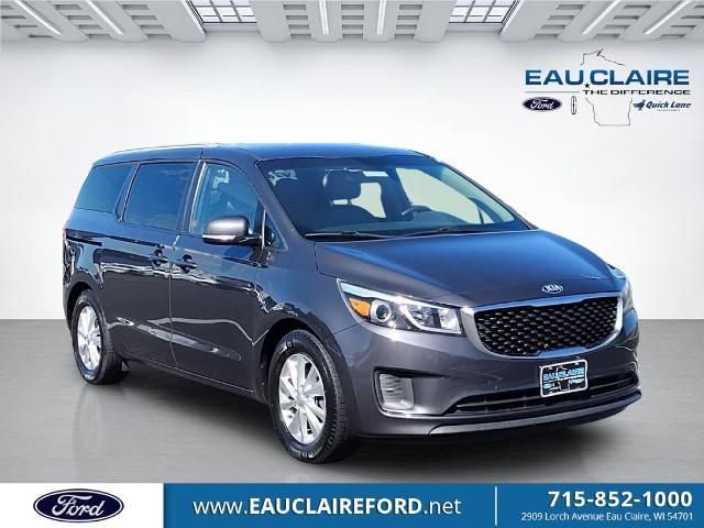 2015 Kia Sedona - $6,600
