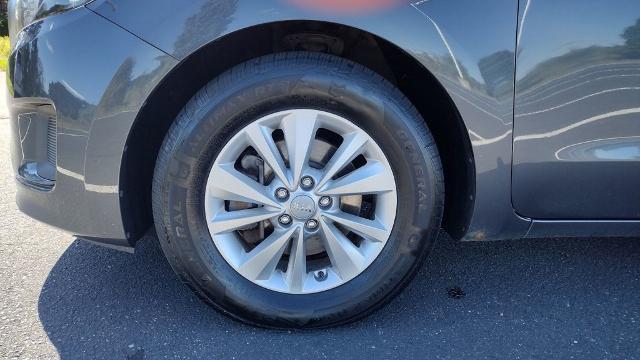 2015 Kia Sedona - $6,600