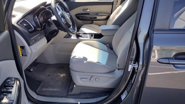 2015 Kia Sedona - $6,600