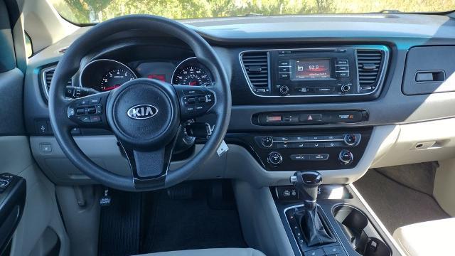 2015 Kia Sedona - $6,600