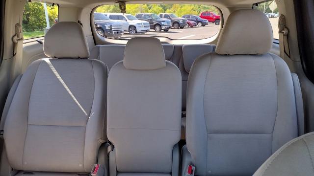 2015 Kia Sedona - $6,600