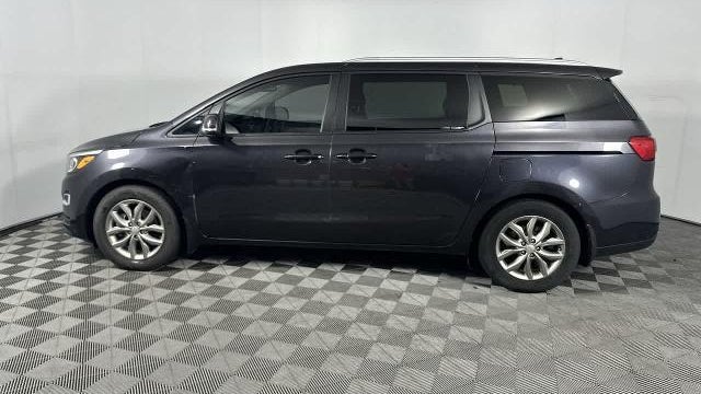 2020 Kia Sedona LX