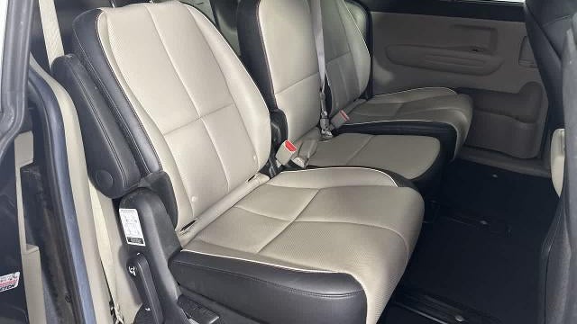 2020 Kia Sedona LX