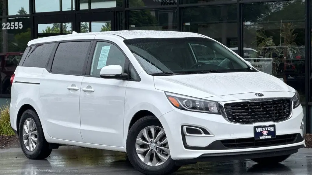 2021 Kia Sedona LX
