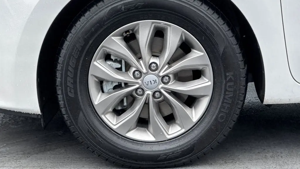 2021 Kia Sedona LX