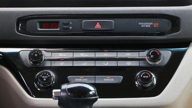 2016 Kia Sedona LX