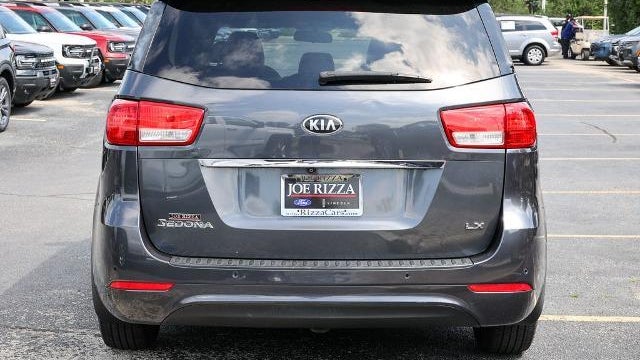 2016 Kia Sedona LX