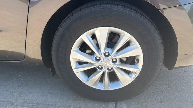 2016 Kia Sedona LX