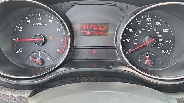2017 Kia Sedona LX