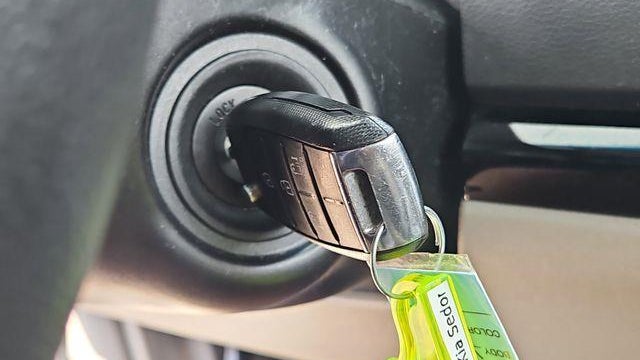 2017 Kia Sedona LX