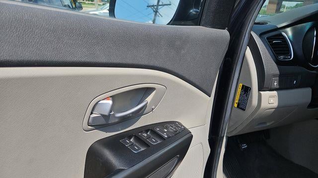 2017 Kia Sedona LX